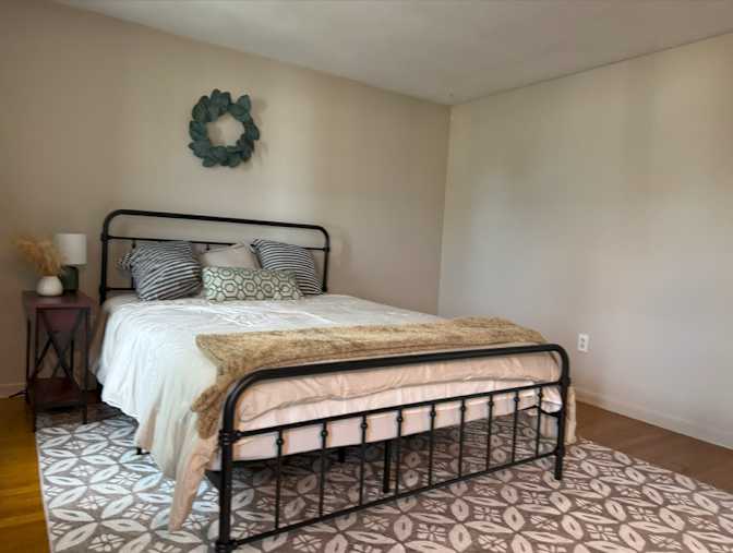 Elisa's room