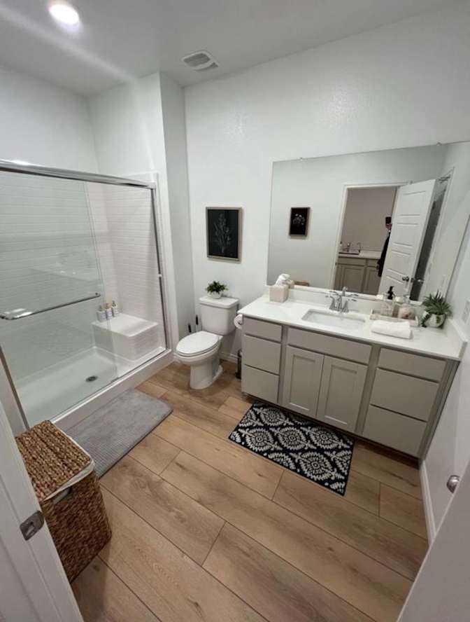 Linda Marie's room