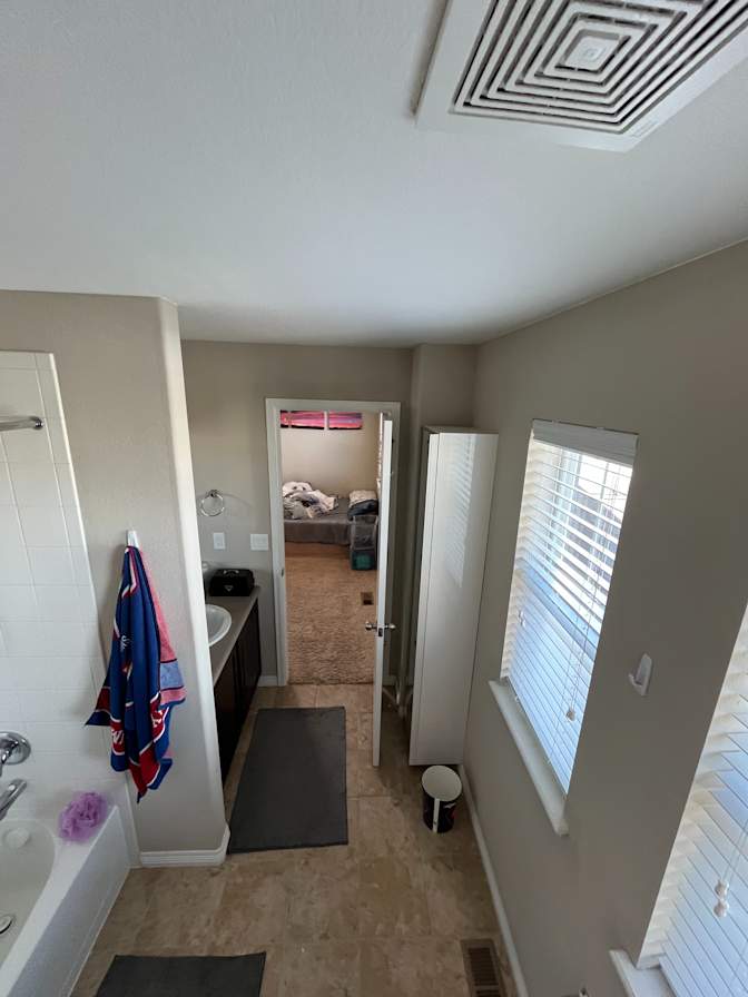 Tate's room