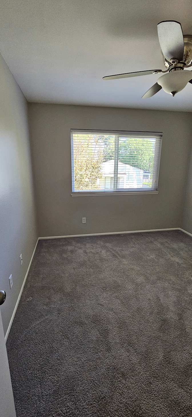 Sergio's room