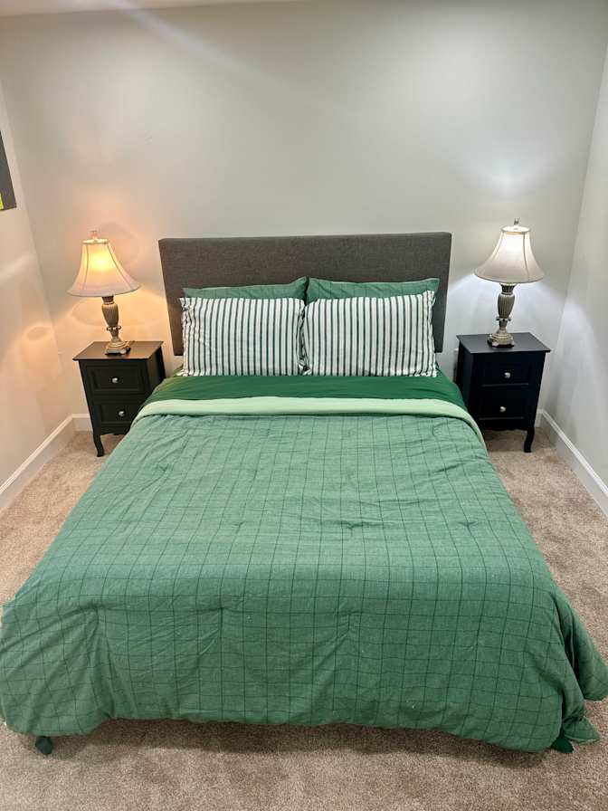 Alexis's room
