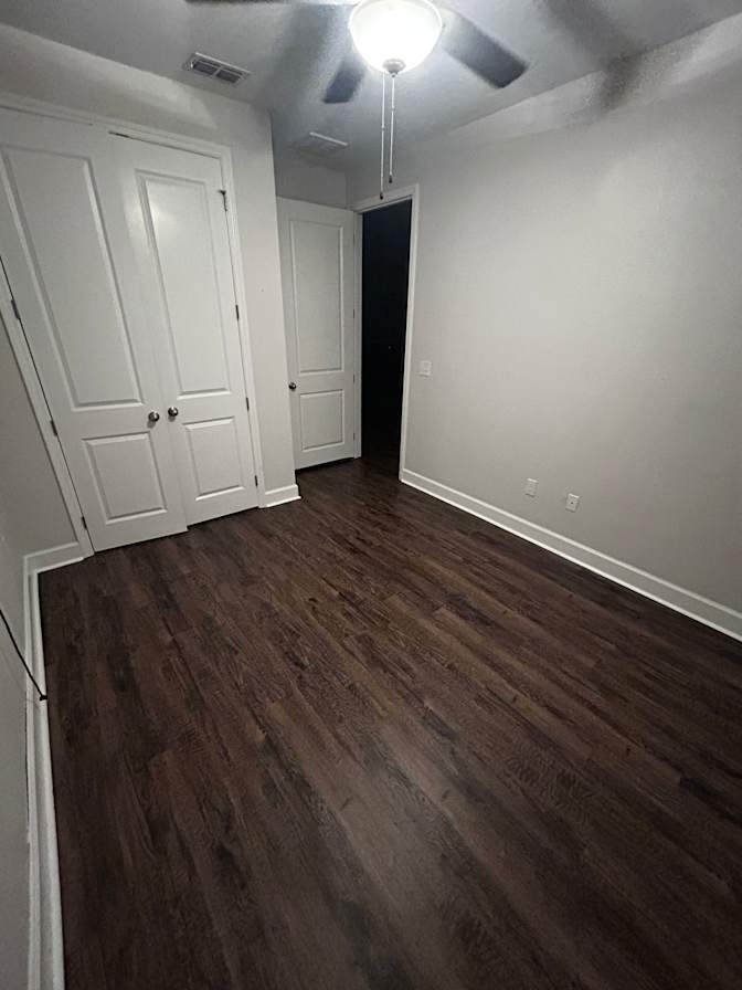 Deontae's room