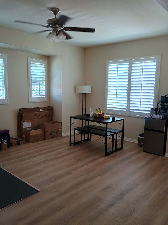 Hamid Daneshvari's room