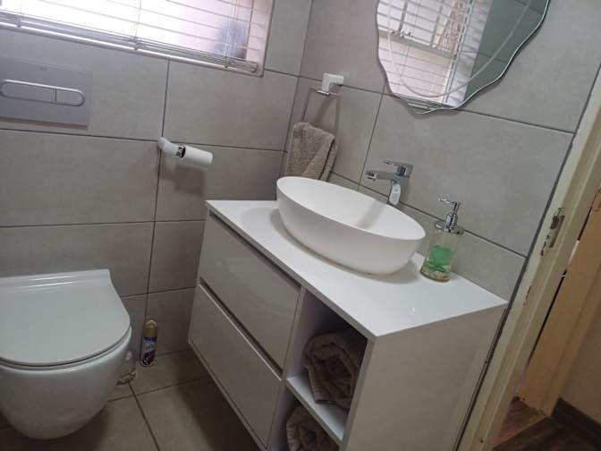 Tshidi's room
