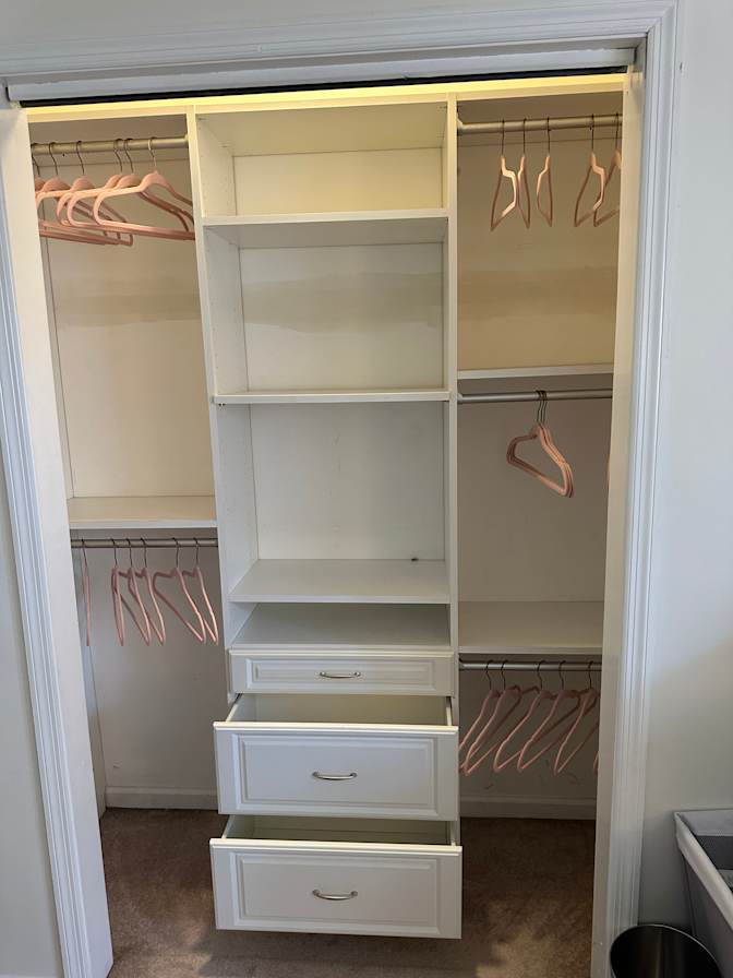 Jodi's room