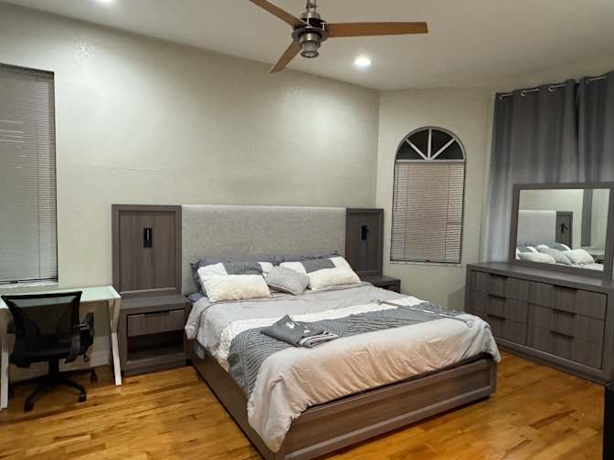 Gada's room