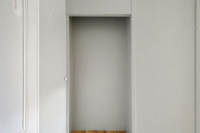 Sam June's room