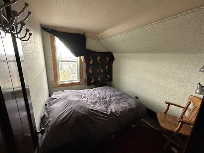 Daniel's room