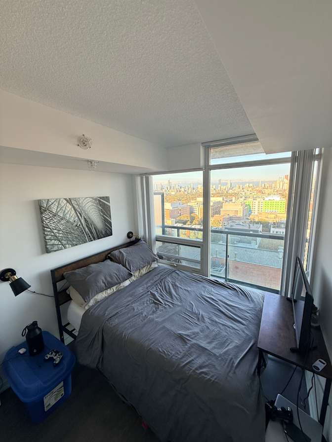 Zak Saidan's room