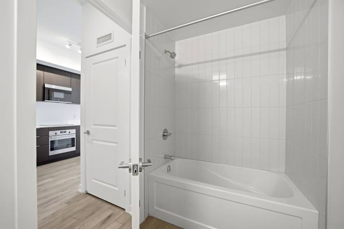 Olu Tom-Wright's room