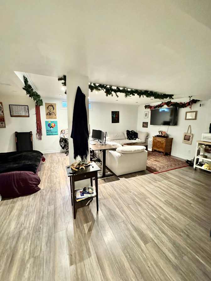 Hannah's room