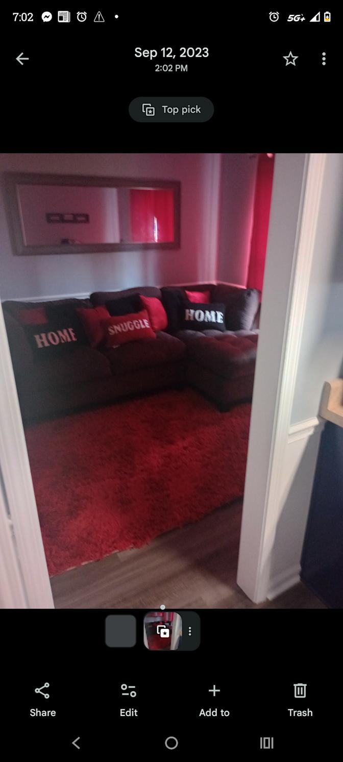 Trenelle Lynch's room