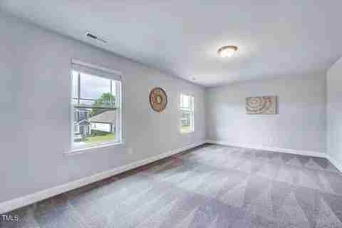 Alcove Rooms's room