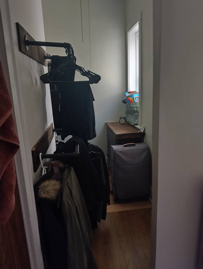 Max's room