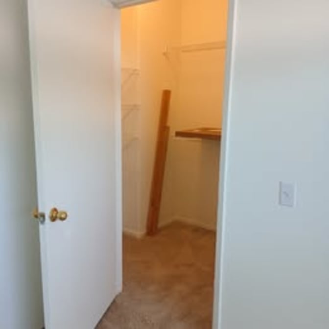 Benjamin Abrahams's room