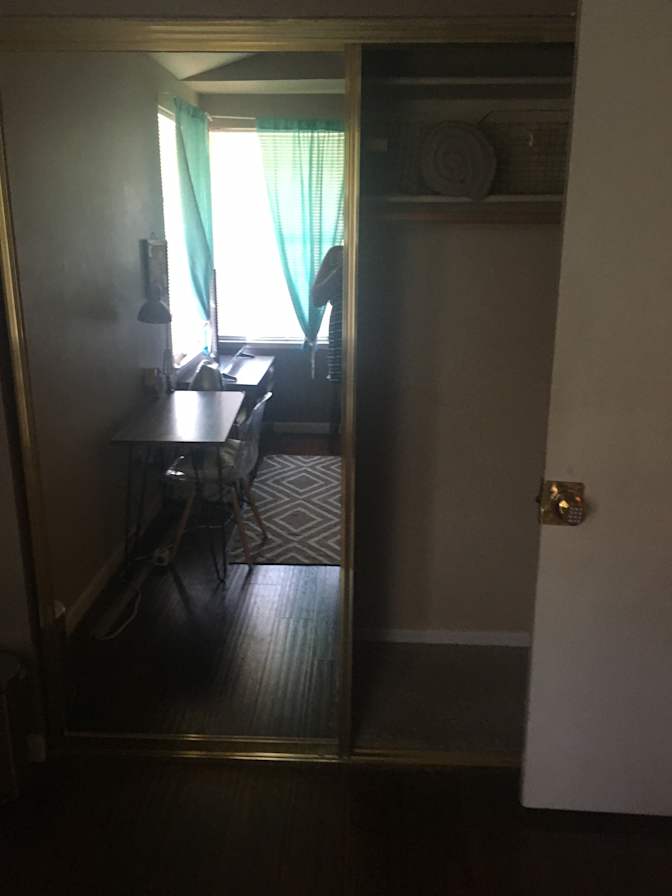 Nini's room