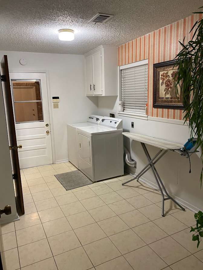 Bob Harris's room