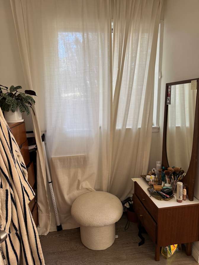 Bailey Jones's room