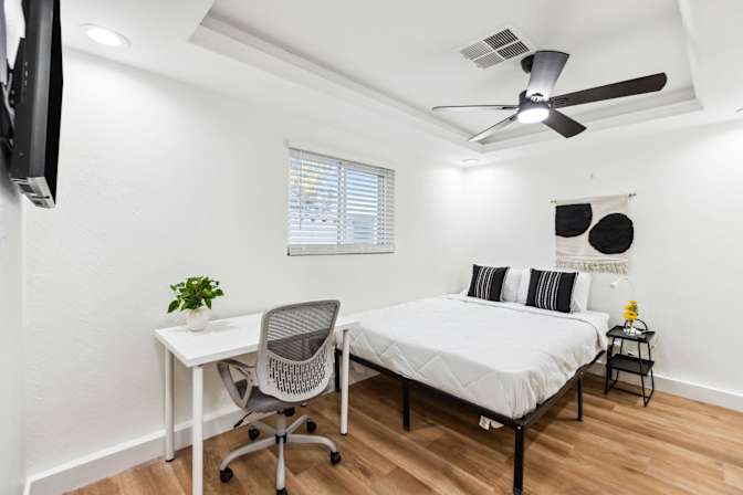 PadSplit's room