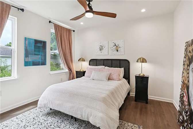 Linh's room