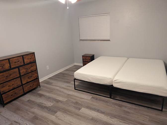 Didier's room