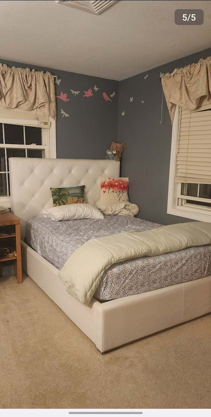 Chau's room