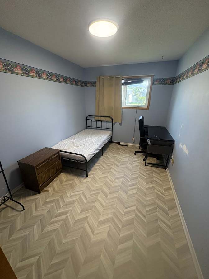 Jhaokuen Jiang's room
