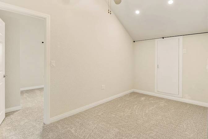 Lorenzo's room