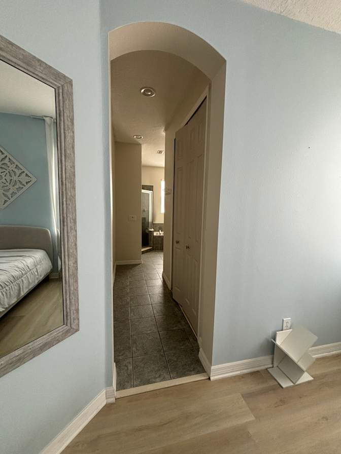 Andrea's room