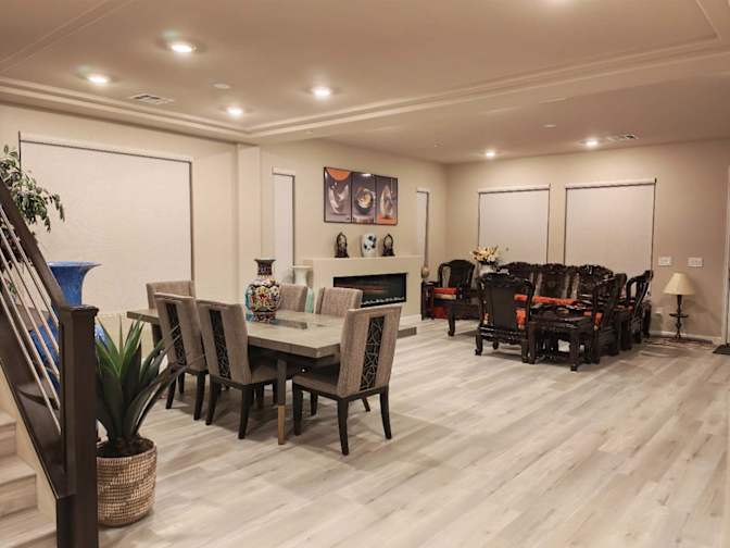Lily Cai's room