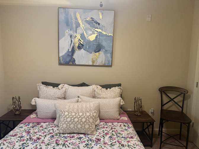 Kimberley's Home's room