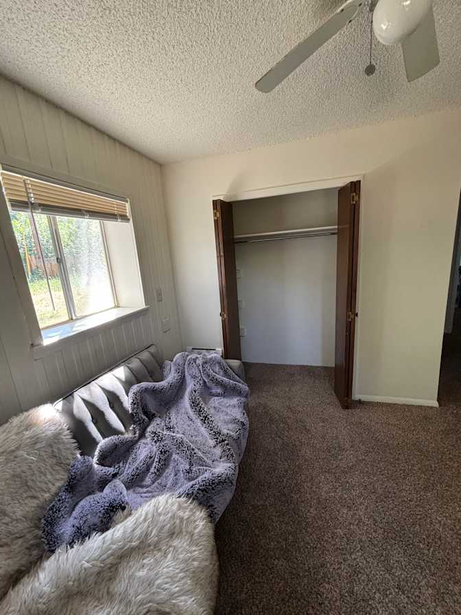 Brandon Sahawneh's room