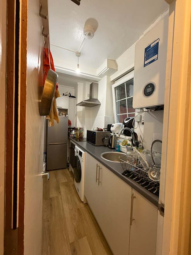 Louis's room
