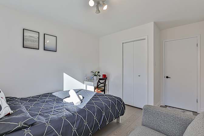 Jenny's room