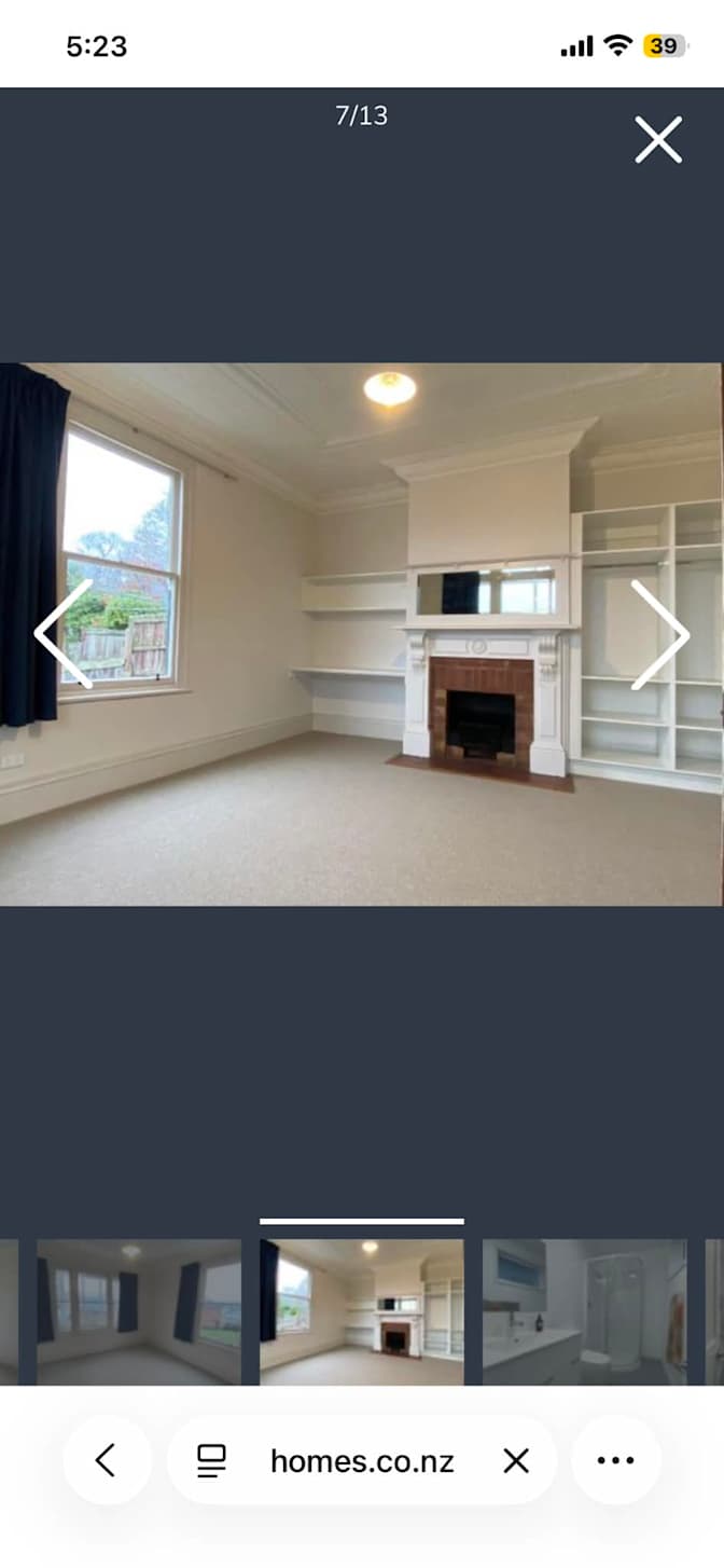 Zoë's room