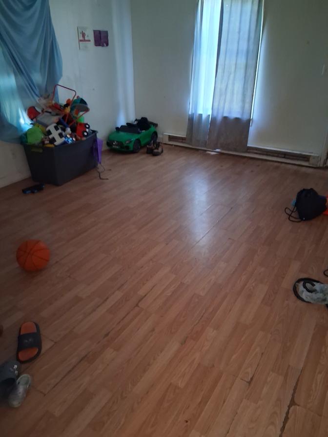Domonick Williams's room
