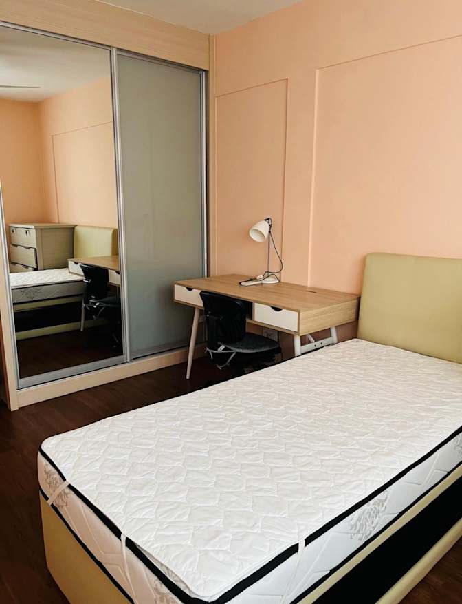 BELINDA's room