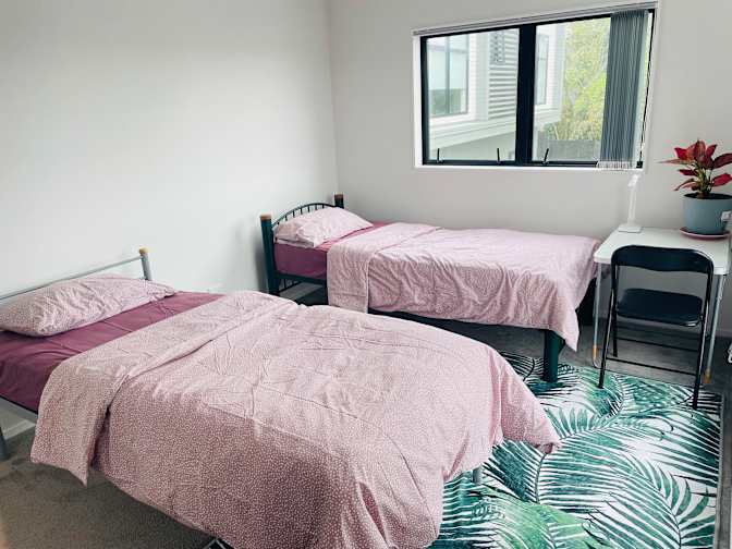 Ela's room