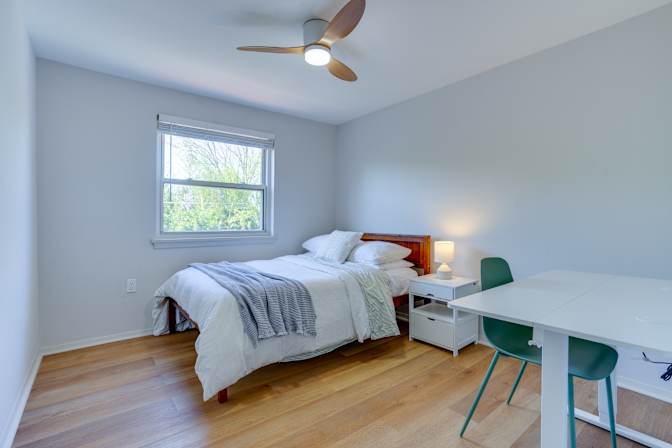Stephanie's room