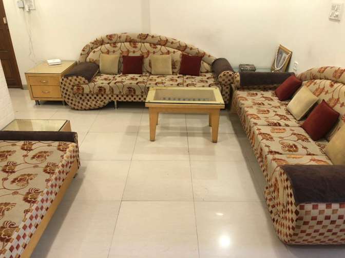 Harsh Bafna's room