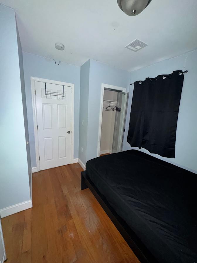 rochelle john's room