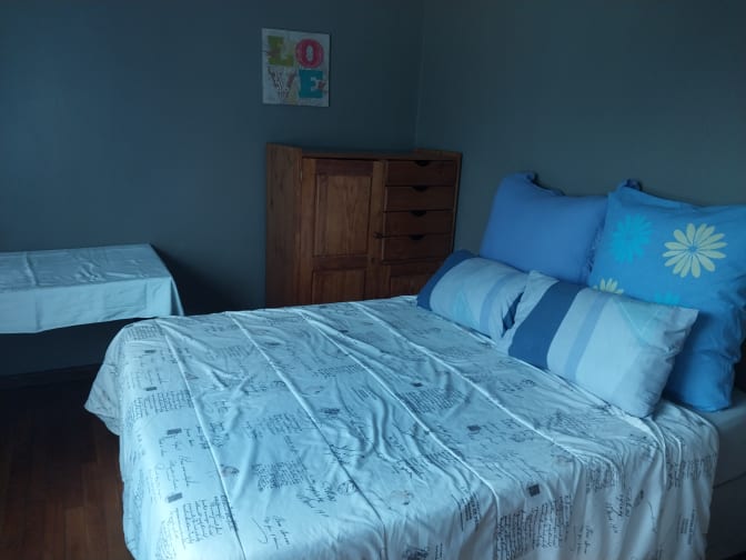 Michelle Williams's room
