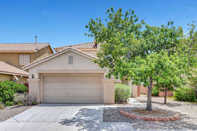 Summerlin Room for Rent (Furnished)'s room