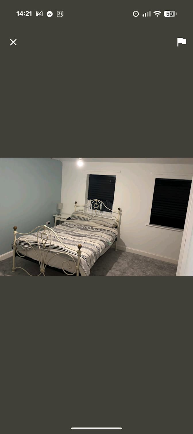 Isi's room