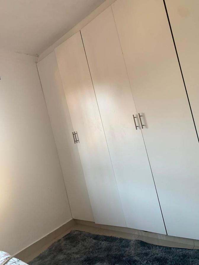 phelisa's room