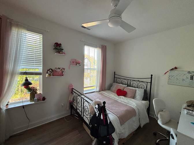 rachel brown's room