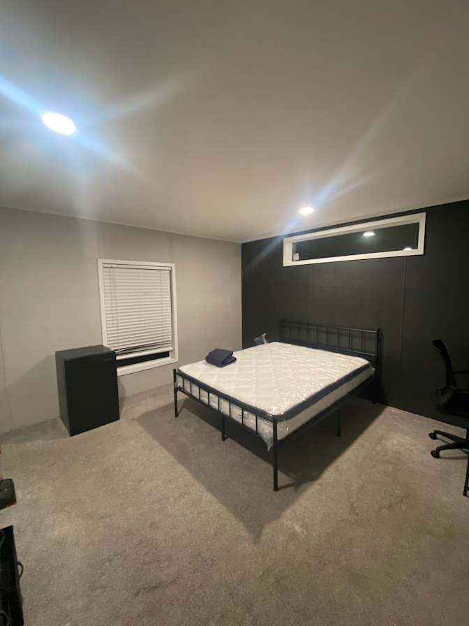 Raymond's room