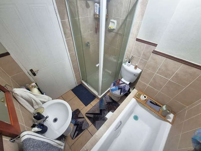 Fulufhelo's room
