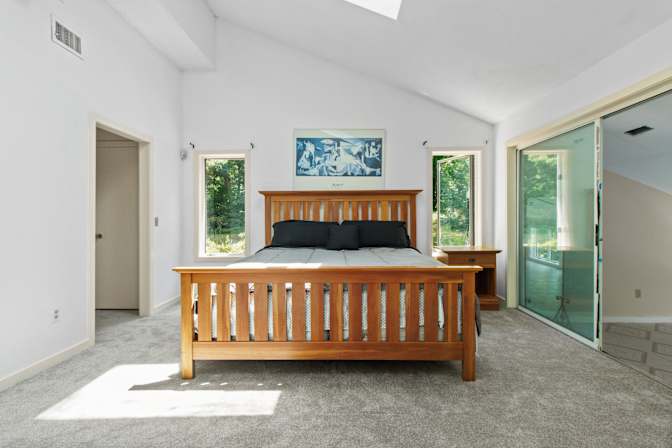 jada annel green's room