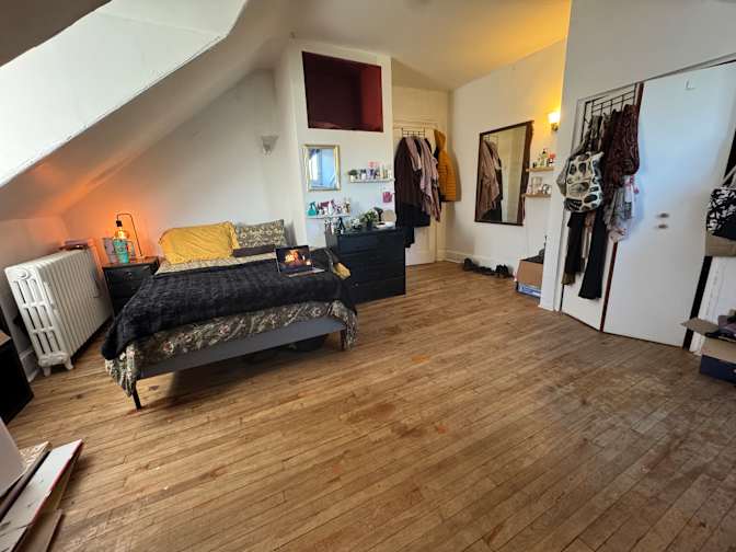 Emma's room